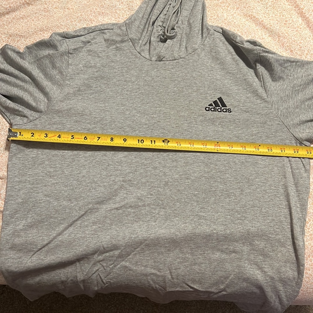 ❤️Like new! Adidas long sleeve hooded Tee Lg - Picture 5 of 5